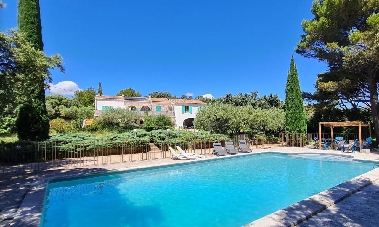 Domaine Colibri En Provence Pujaut Exterior foto